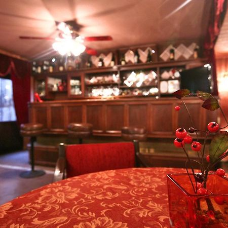 Hotel Sympatia Tbilissi Extérieur photo